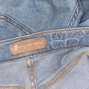 7 For All Mankind High Waist Slim Kick Luxe Vintage Jeans thumbnail 4