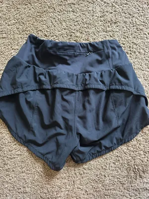 Lululemon Shorts thumbnail 2