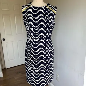 Madison Leigh Navy Blue White Chevron Print Sleeveless Sheath Dress thumbnail 2