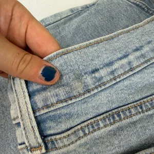 Signature by Levi Strauss light wash‎ heritage high rise Bermuda denim shorts 12 thumbnail 11