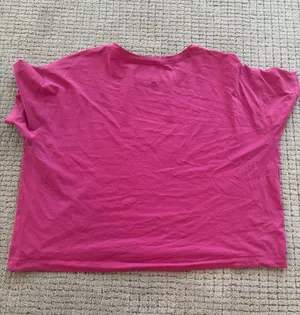 Lululemon Cates Crop Tee thumbnail 2