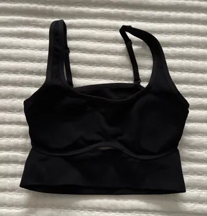 Aerie Offline Cut Out Sports Bra thumbnail 1