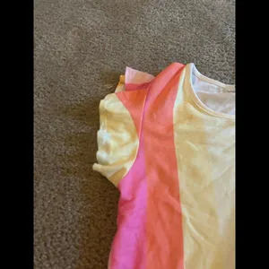 Woman colorful top Shirt Size Large. thumbnail 2