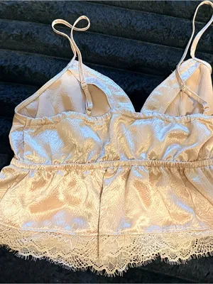 SHEIN Champagne Satin Lace Trim Cami thumbnail 8
