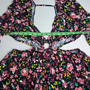The Drop x Lauravanessa NWT Floral Cutout Mini Dress Black‎ Multi Size M thumbnail 8