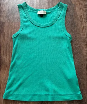 Universal Threads Tank thumbnail 1