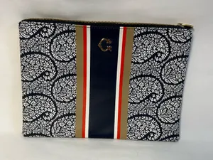 Paisley Cosmetics Bag NWOT thumbnail 1