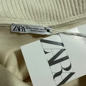 Zara Off White Cream Sleeveless Half Zip Open Side Jacket‎ Top Size M/L thumbnail 5