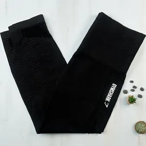 Gymshark Cropped Leggings‎ Black High Waisted Workout Gym Activewear Size 4 thumbnail 1
