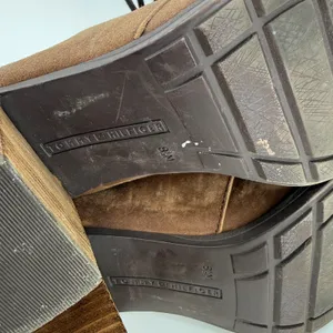 Tommy Hilfiger Duff Brown Suede‎ Leather Lace Up Block Heel Ankle Booties 8.5M thumbnail 8