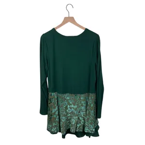 LOGO By Lori Goldstein Rayon Burnout Velvet Satin Hem Top Size Large Green Holiday thumbnail 2