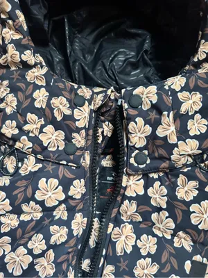 Rip Curl Black Puffer Jacket with Cream Floral Print thumbnail 9