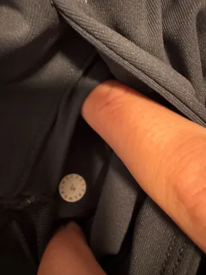 Lululemon cropped pants  thumbnail 3