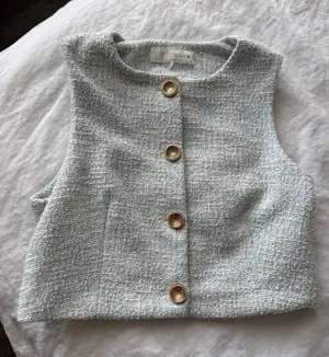 Zara textured button down top  thumbnail 1