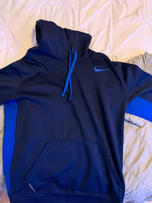 Nike Therma-Fit Sweatshirt thumbnail 1