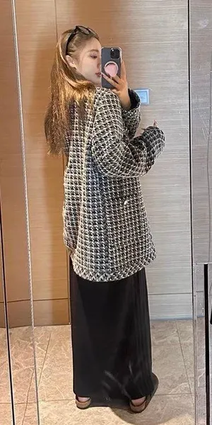 Tweed Coat Size M thumbnail 3