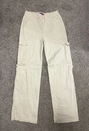 Edikted Cargo Pants thumbnail 1