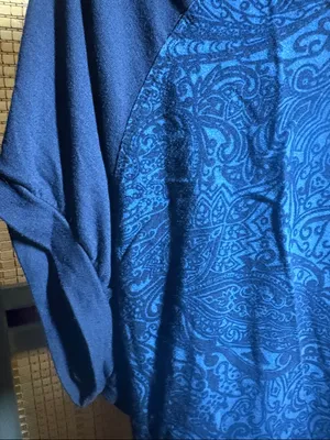 Women’s Blue Patterned Short-Sleeve Top thumbnail 3