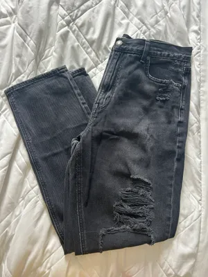 American Eagle Distressed Black Jeans thumbnail 1