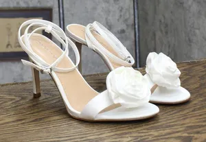 Madden Girl Womens Bloomingg Heeled Sandal Stiletto Ivory Satin White 9.5M thumbnail 1