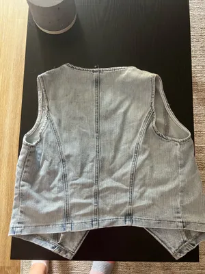 Denim button top thumbnail 3