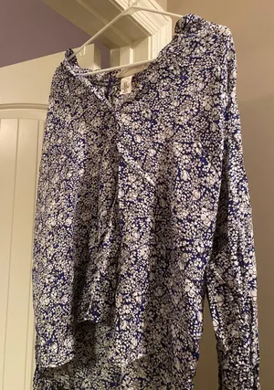 H&M Blouse thumbnail 1