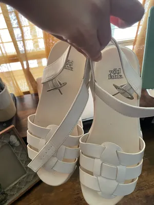 White Platform Sandals thumbnail 4
