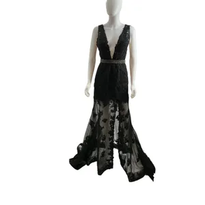 Sherri Hill Black Lace Plunging V-Neck Beaded Waist Formal Gown Dress Size 4 thumbnail 2
