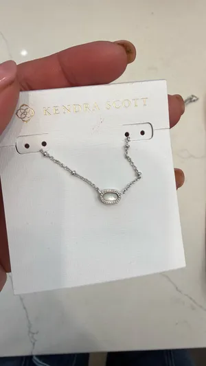 Kendra scott silver white necklace thumbnail 4