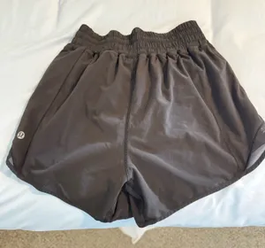 Lululemon Hotty Hot 4" High-Rise  thumbnail 1