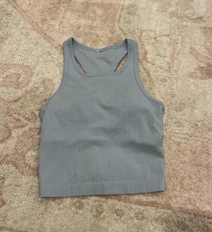 Lululemon Tank thumbnail 1