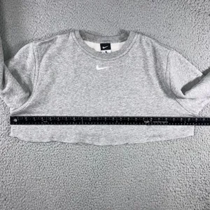Nike Sweatshirt Women M Grey Cropped Raw Hem‎ Center Swoosh Pullover Fleece thumbnail 6