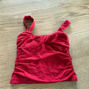 Abercrombie bra free twist tank top thumbnail 3