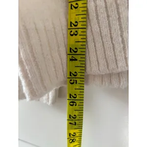 Old Navy Ivory Crewneck Sweater Women’s Medium Soft Cozy Knit Pullover Cream M thumbnail 7