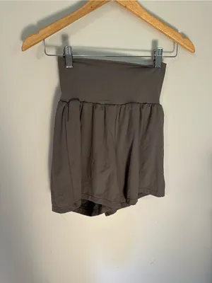 Halara SoftlyZero™ Airy Super High Waisted 2-in-1 InstantCool Yoga shorts thumbnail 2