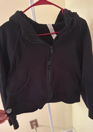 Purvelo Cropped Black Zipup Jacket Size 8 thumbnail 1