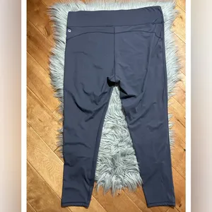 Fabletics Ultra High Waisted PureLuxe 7/8 Legging Pewter Tights Leggings Size XL thumbnail 4
