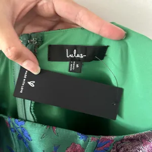 Lulu's Floral Satin Cocktail Mini Dress NWT Size S thumbnail 3