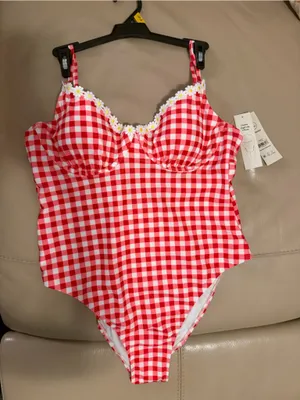 Red Gingham One thumbnail 4