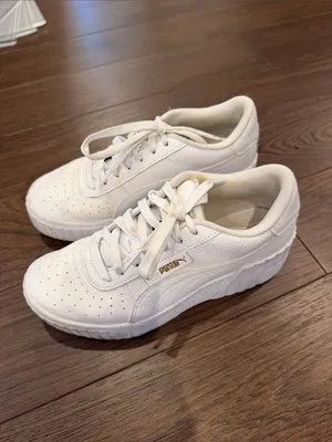 Puma Women’s White Cali Wedge Women's Wedge Sneakers Size 8 - C72-001 thumbnail 2