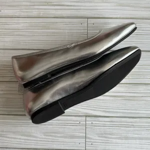 Old Navy Silver Women's Ballet Flats Sz 6 thumbnail 4
