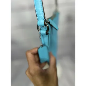Coach Tourmaline Turquoise Teal Blue Leather Swingpack Crossbody Shoulder Bag thumbnail 5