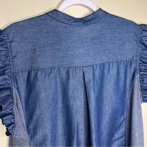 NY Collection Woman Dark Wash Cotton Chambray‎ Flutter Sleeve Button Front Top thumbnail 9