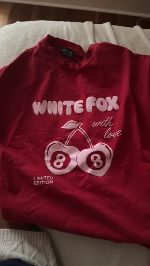 white fox tee thumbnail 2