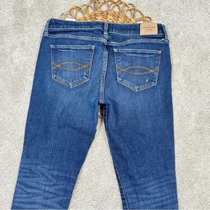 Abercrombie & Fitch The A&F Skinny Jeans Mid-Rise Distressed Raw Hem Size 28x35 thumbnail 6