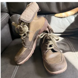 Chaco Barbary Leather Ankle Boots Fold Down Brown Green Fall Granola Girl Size 8 thumbnail 2