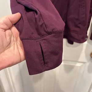 LL Bean Womens Large 1/4 Zip Hoodie Burgundy‎ Performance Pullover Thumbholes thumbnail 6