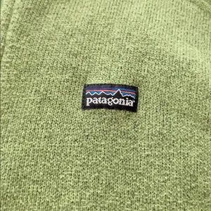 Patagonia Full Zip up Jacket Medium womens thumbnail 4