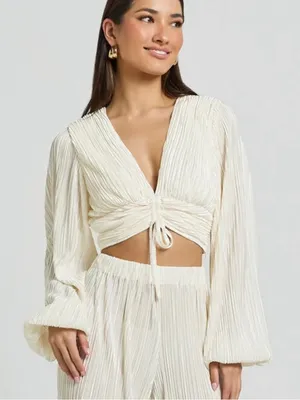 ShowPo Ivory Satin Jondra Ruched Front Long Sleeve Plisse Blouse NWT 4 thumbnail 1