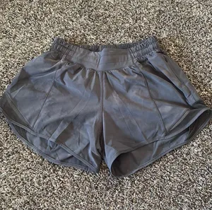 Lululemon Hotty Hot Low-Rise Shorts 4" Lined thumbnail 1